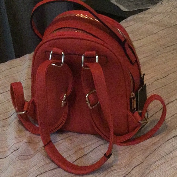 Mini Backpack/purse - Picture 2 of 4